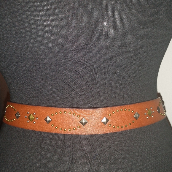 Western Style Studded Belt_ 15/32" Wide, 15" Length, 5 Holes - Picture 14 of 15